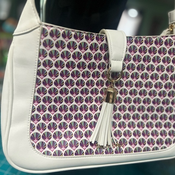 Sassy Jones white fan print shoulder bag - Picture 14 of 14